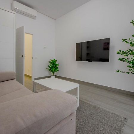Suara Apartamentos 1 Madrid Buitenkant foto